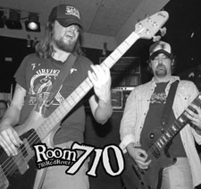 suplecs, dixie witch and amplified heat at Room 710 photo by stern